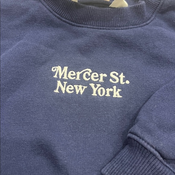 H&M Sweater - Picture 3 of 4